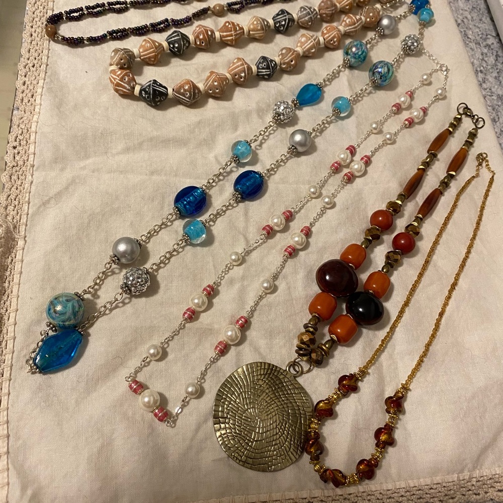 Chic Multicolor Beaded Necklace Collection - Picture 1 of 4